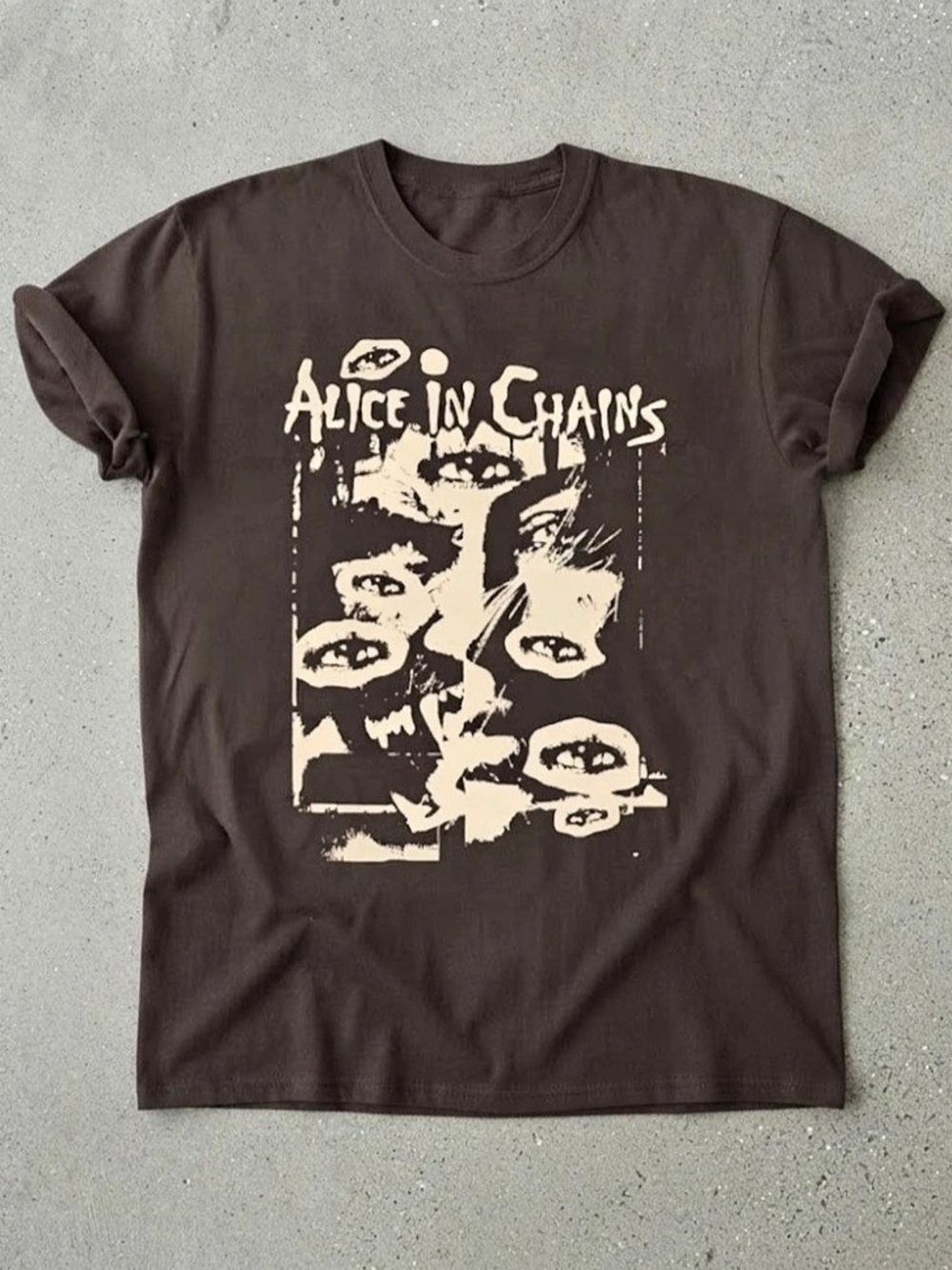 Alice In Chains Grunge Rock Band Dark Brown Graphic Gildan T-Shirt